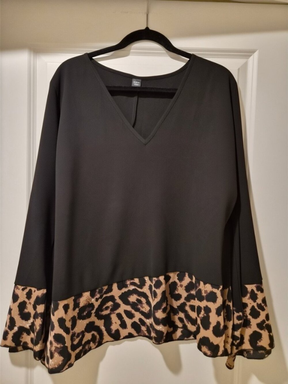 Terra & Sky Black Leopard Print Colorblock Tunic Top Plus Size